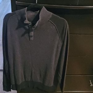 Buckle black sweater